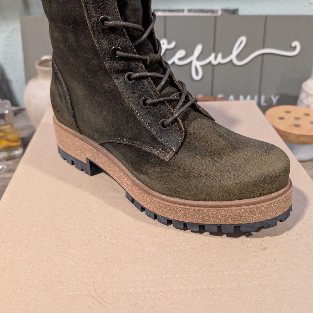 Taos Footwear Olive Rugged Boots